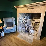 7 Bed In Horton-in-ribblesdale Oc-r34007 *