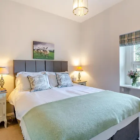 7 Bed In Horton-in-ribblesdale Oc-r34007 Holiday home