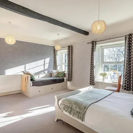 7 Bed In Horton-in-ribblesdale Oc-r34007 Holiday home *