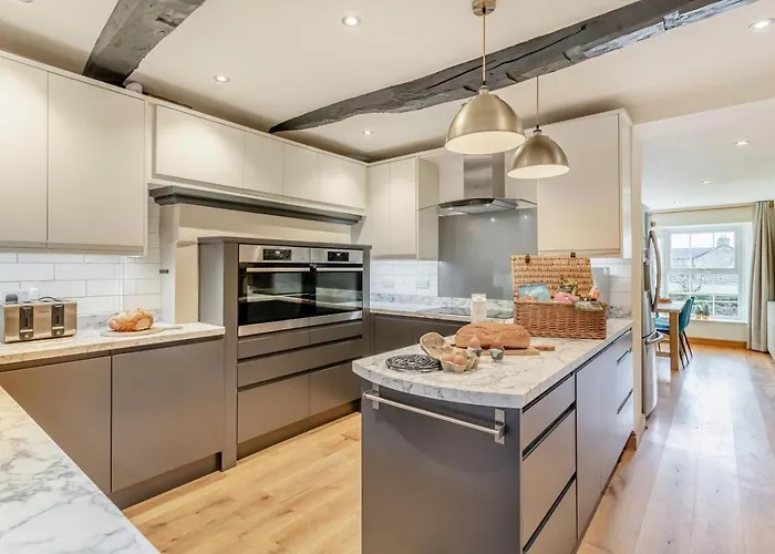 7 Bed In Horton-in-ribblesdale Oc-r34007