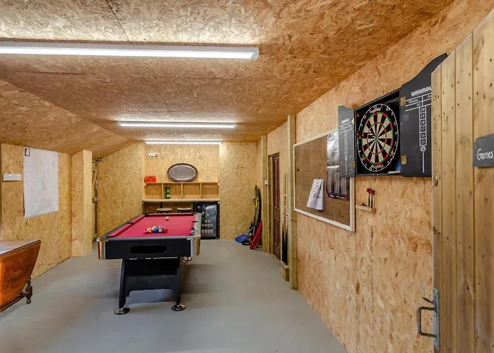 7 Bed In Horton-in-ribblesdale Oc-r34007