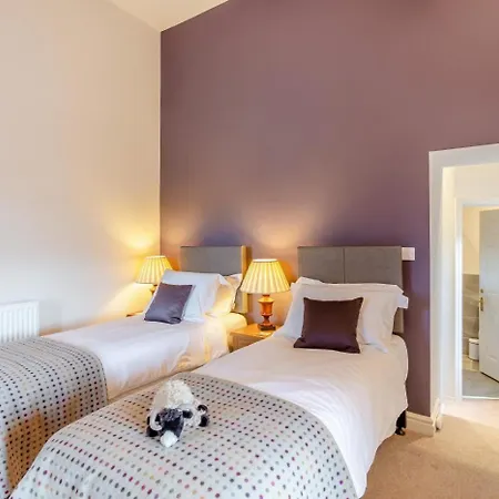 7 Bed In Horton-in-ribblesdale Oc-r34007